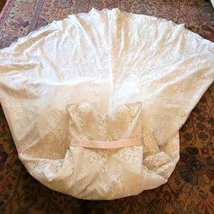 Strapless, Sweetheart neckline, A-Line, Lace, Blush Wedding dress